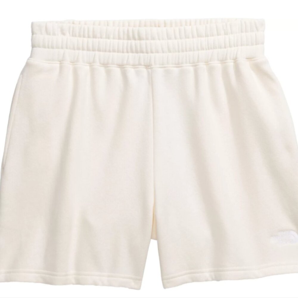 The North Face Women's Evolution Fleece Short- White Dune